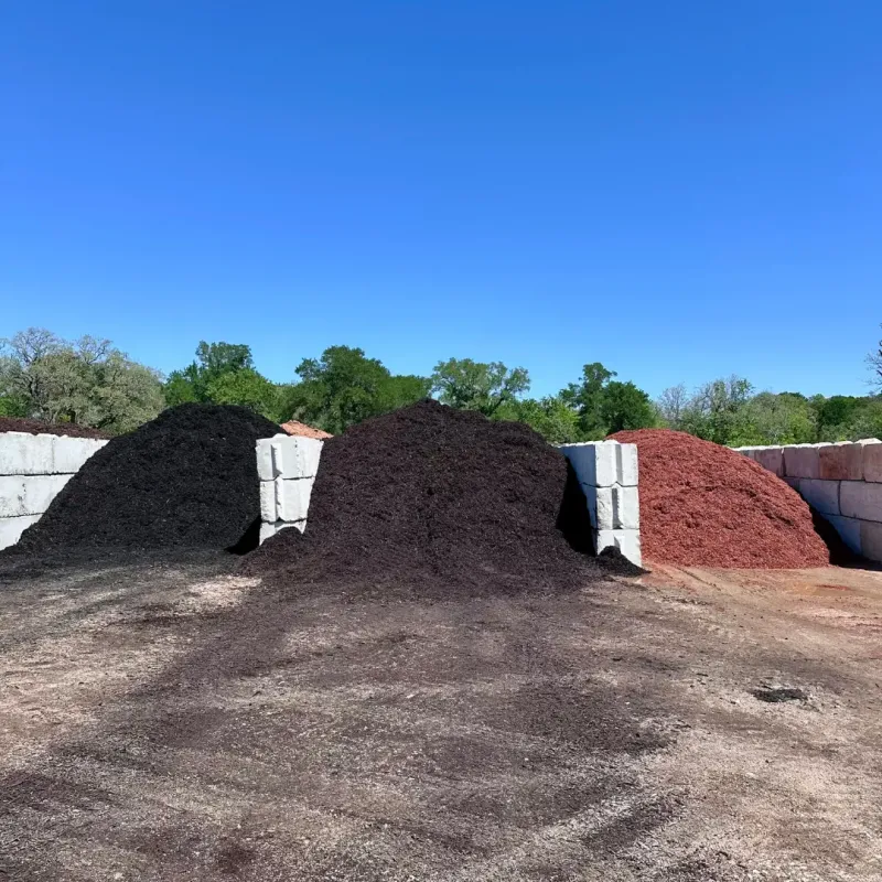 Black, Brown, and Red Mulch Available from KKRanch